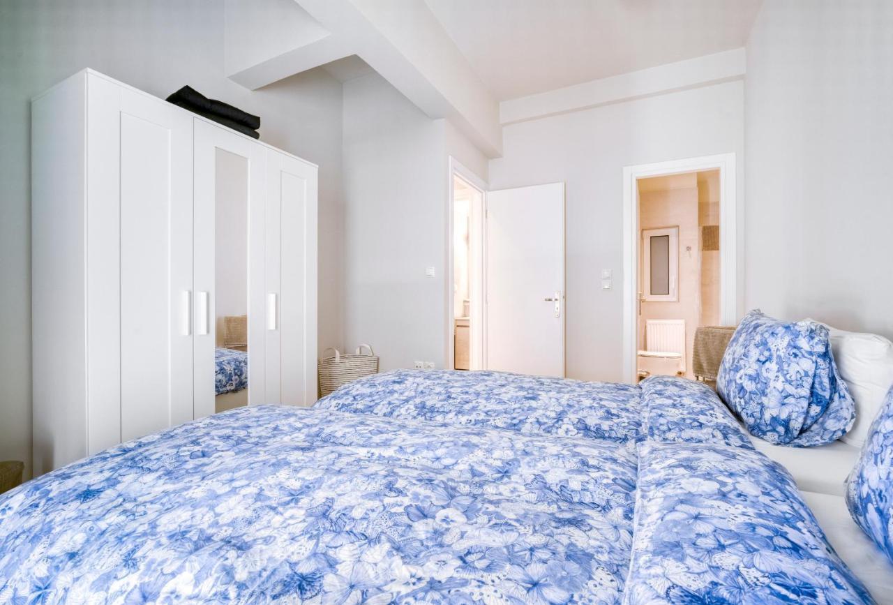 Lovely Sunlit Central Athens 2 Bedroom 2 Bathroom Condo ภายนอก รูปภาพ