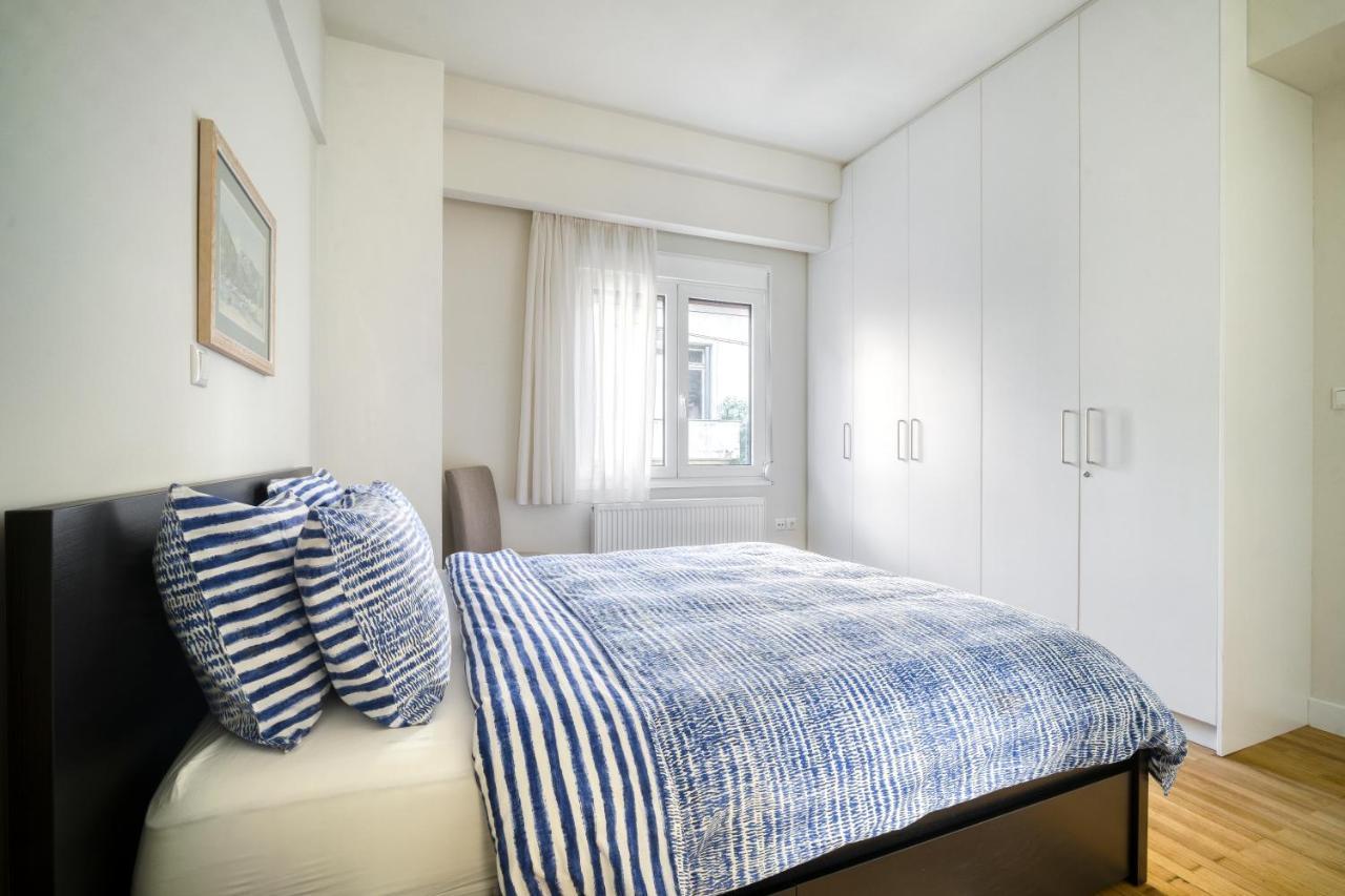 Lovely Sunlit Central Athens 2 Bedroom 2 Bathroom Condo ภายนอก รูปภาพ